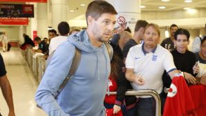 Gerrard arrives in Sydney with Legends