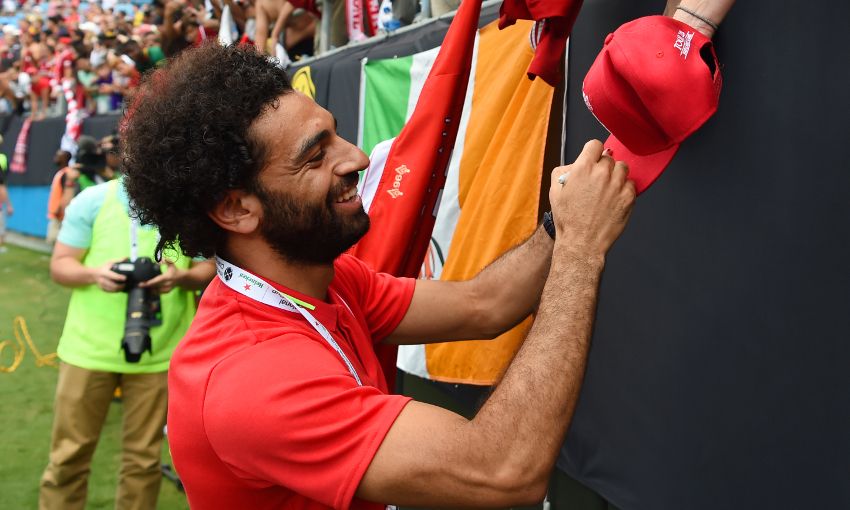 Mohamed Salah signs autographs in Charlotte