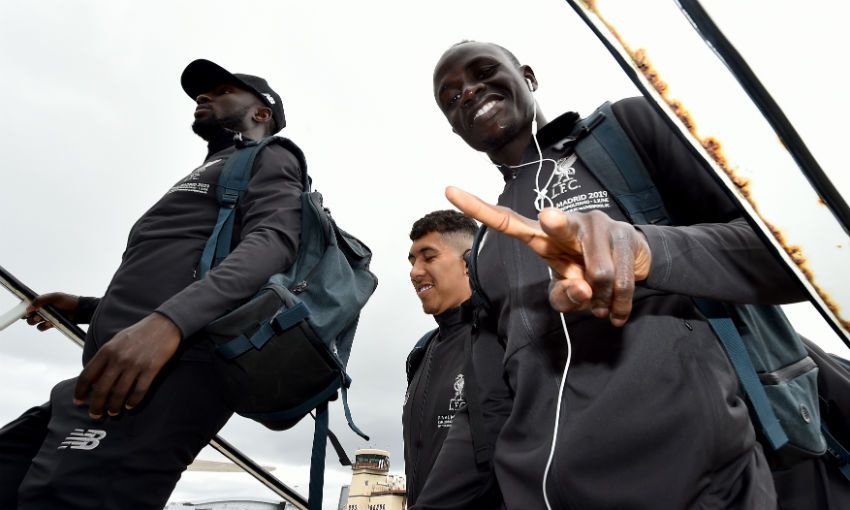 Sadio Mane boarding team flight for Champions League final