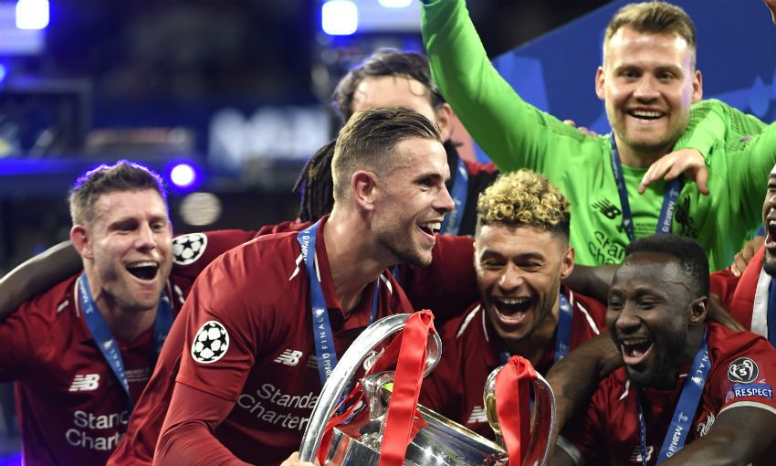 Liverpool Players With Champions League Trophy