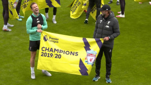 Reds presented with Premier League champions flags