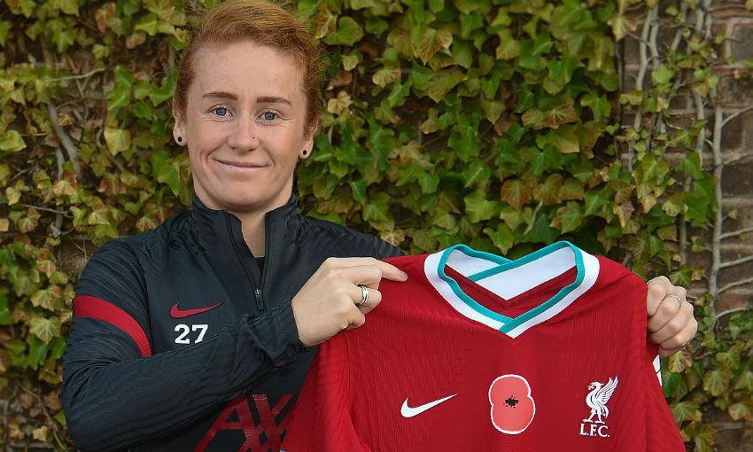Liverpool FC Women support poppy appeal