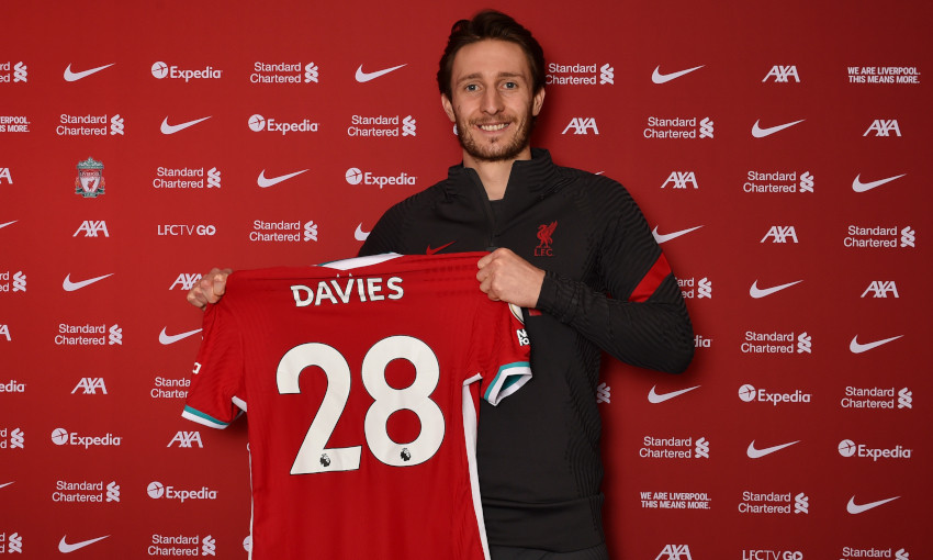 Ben Davies to wear No.28 shirt for Liverpool - Liverpool FC