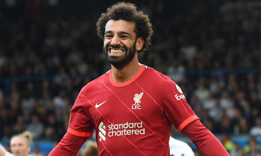 ซาลาห์คว้ารางวัลนักเตะยอดเยี่ยมประจำเดือนก.ย.ของพีเอฟเอ แฟน - Liverpool FC